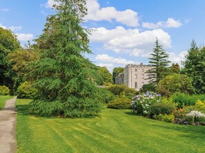 Jardines del alojamiento