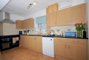 Dishwasher, highchair