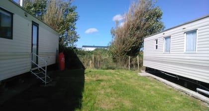 River Views Dog Friendly Caravan 3 Bedrooms