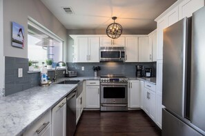 House, Multiple Beds, Balcony, Ocean View | Private kitchen | Coffee/tea maker
