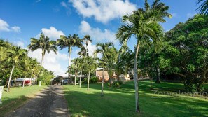 Property grounds - Bungalow Carambole (2/4 people) (Saint-François)