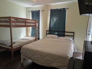 1 chambre, fer et planche à repasser, Wi-Fi, draps fournis