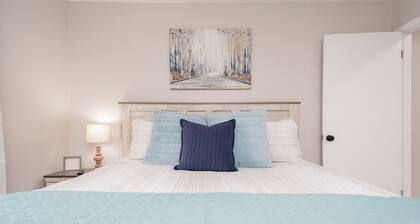 Tastefully designed 4-Bedroom Townhome! Open Concept