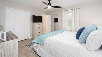 4 bedrooms, iron/ironing board, travel cot, WiFi