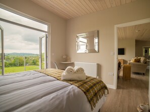 2 habitaciones, wifi gratis y ropa de cama 