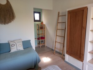 3 chambres, bureau, fer et planche à repasser, Wi-Fi gratuit