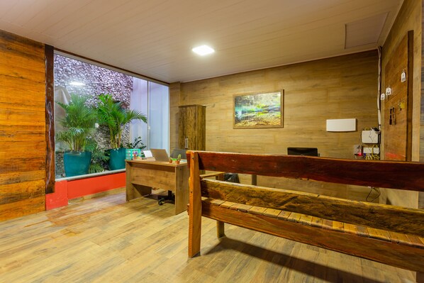 Reception - Pousada Salomé (Bonito)