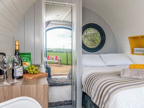 1 quarto, roupa de cama