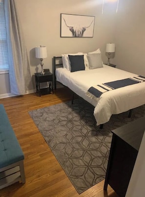 2 bedrooms - Midtown retreat! (Memphis)