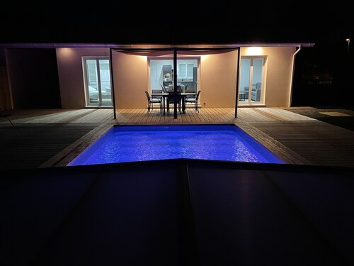 Maison 4 couchages avec piscine couverte et chauffée ( Maison L'Estuaire)