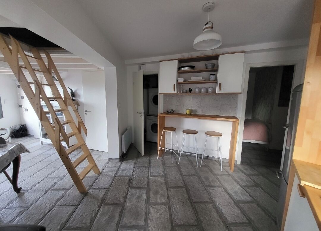 3 Schlafzimmer, Schreibtisch, Bügeleisen/Bügelbrett, Reisekinderbett