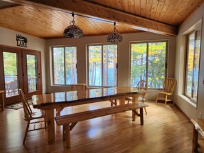 Dining - 6BR/3.5BA Lake Cabin for extended families! Quiet, clear lake.No stairs to lake. (Eagle River)