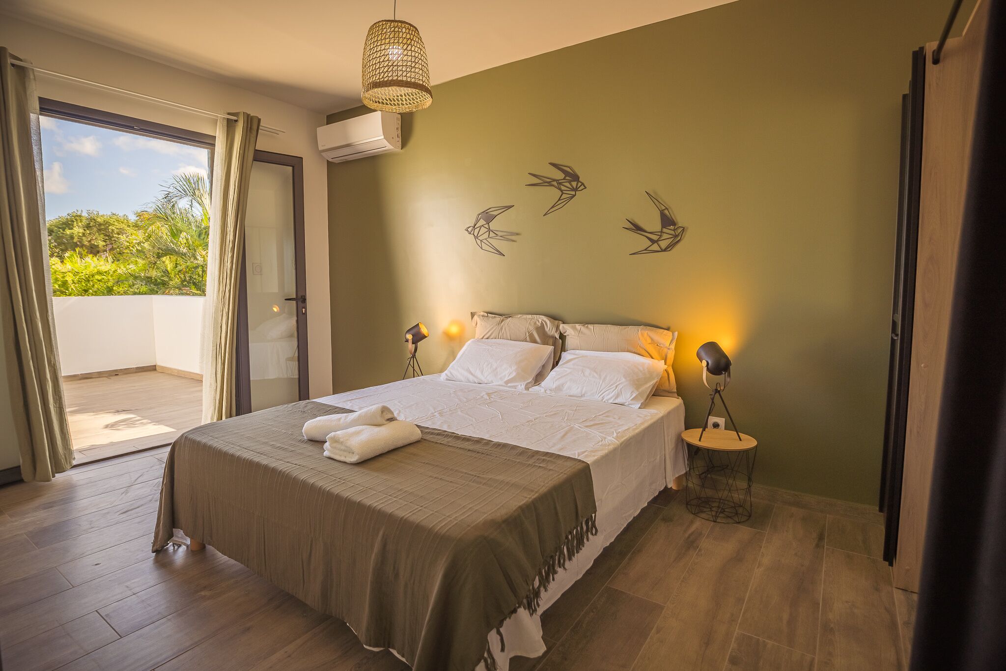 3 chambres, fer et planche à repasser, lit parapluie, Wi-Fi