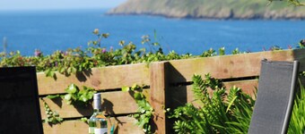 Bodarfor (By The Sea)