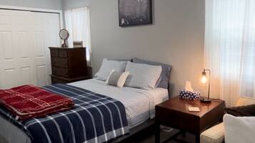 2 Schlafzimmer, Bügeleisen/Bügelbrett, kostenloses WLAN, Bettwäsche