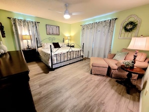2 dormitorios, tabla de planchar con plancha, wifi gratis y ropa de cama