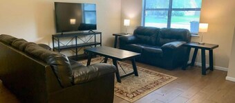 Wonderful 3 Bedroom 2 Bath