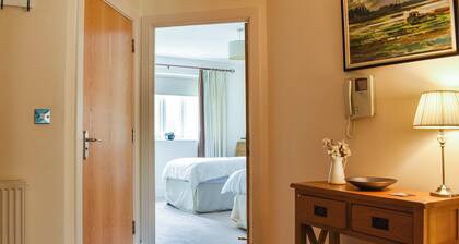 2 Schlafzimmer Unterkunft in Leatherhead, near Surrey