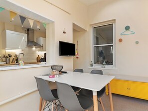 Dining - Y Tŷ Glas is a charming terraced cottage in New Quay. (New Quay)