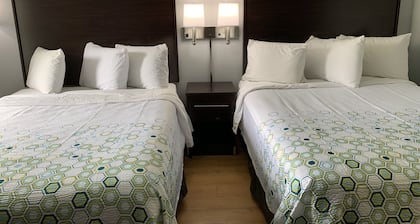 HomeTowne Studios by Red Roof Battle Creek