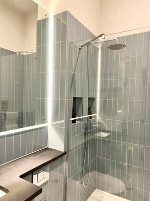 Hair dryer - Redland Suites - Apartment 4 (Redland)