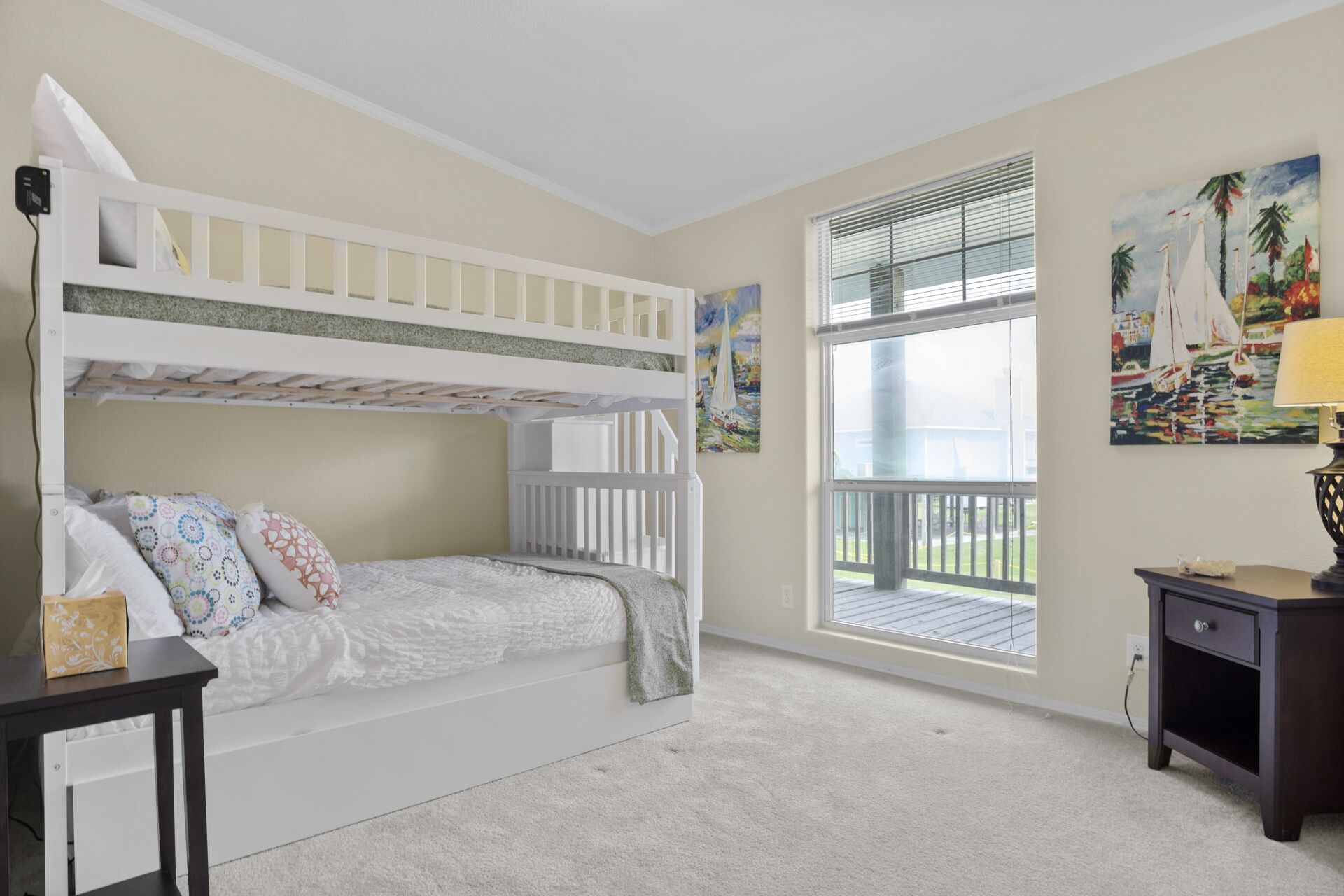 4 habitaciones, wifi gratis y ropa de cama 