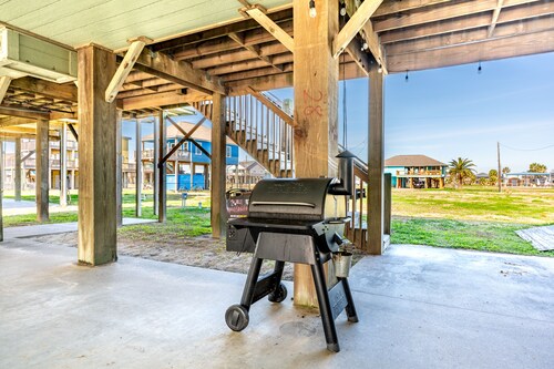 ¡Amplia casa de 4 habitaciones, Traeger y jacuzzi! ¡Lo tenemos todo!