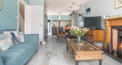 Llwynfor is the ideal base for your Llyn Peninsula holiday at any time of year.
