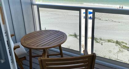 Beautiful Oceanfront Townhome in Mexico Beach, Fl