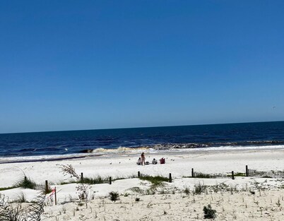 Beautiful Oceanfront Townhome in Mexico Beach, Fl