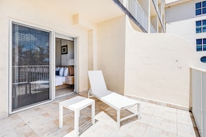 Deluxe-sviitti, 1 makuuhuone | Terassi/patio