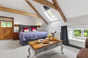 5 habitaciones, wifi gratis y ropa de cama 