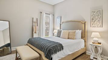 3 chambres, coffres-forts dans les chambres, fer et planche Ă repasser