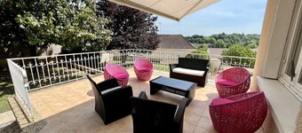 Beautiful villa with swimming pool, in Périgord