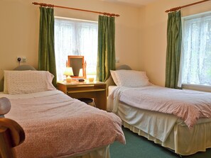 3 Schlafzimmer, kostenloses WLAN, Bettwäsche, Rollstuhlgeeignet