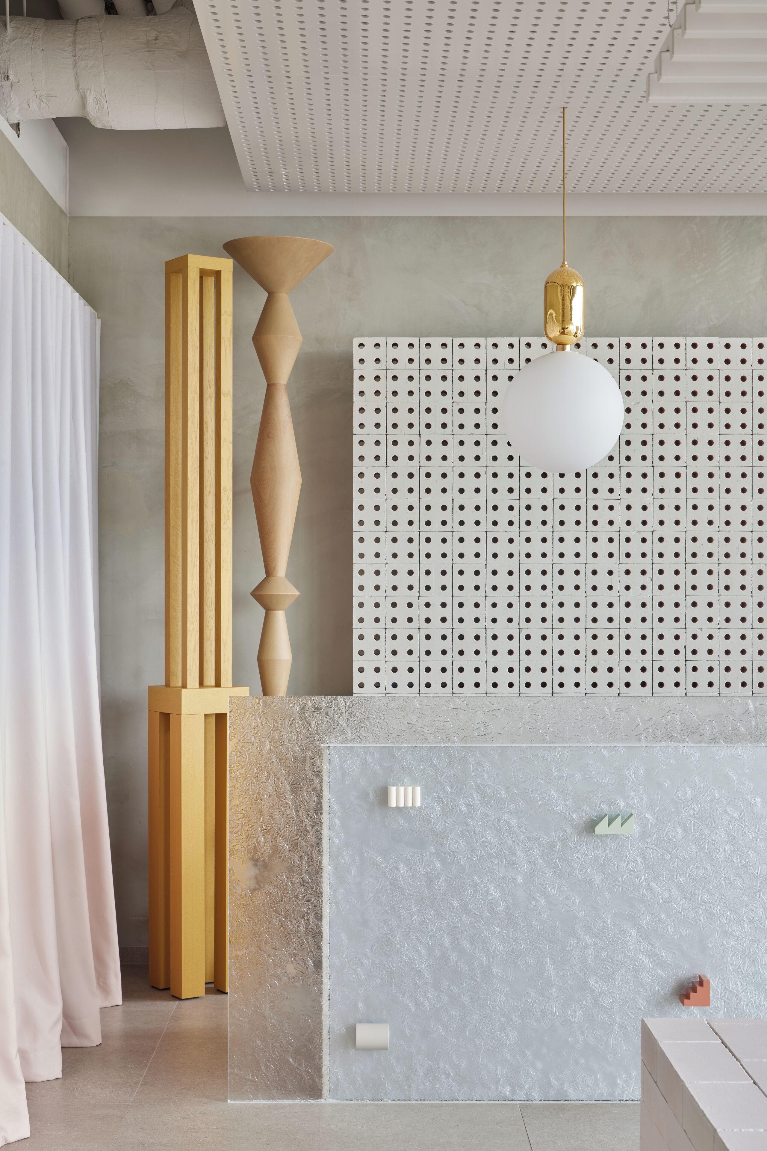 Foto - Locke at East Side Gallery