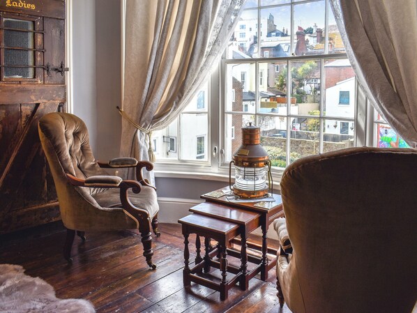 Interior - Duke of Wellington HQ (Hastings Old Town)