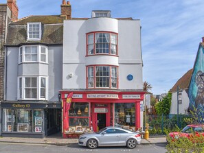 Exterior - Duke of Wellington HQ (Hastings Old Town)