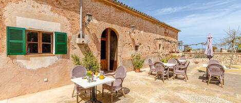 Restauration extérieure