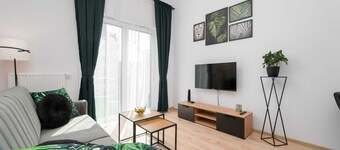 Peaceful Apartment with Terrace | Free Parking in Garage