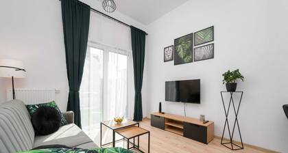 Peaceful Apartment with Terrace | Free Parking in Garage