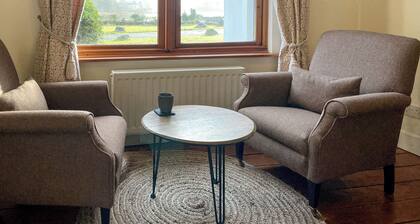 4 bedroom accommodation in Clachan Seil