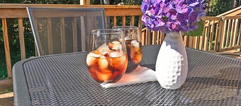 Private, Quiet, Willow Creek Retreat