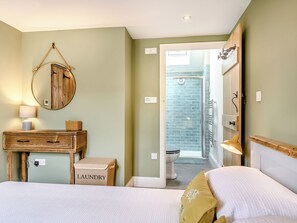 3 Schlafzimmer, kostenloses WLAN, Bettwäsche