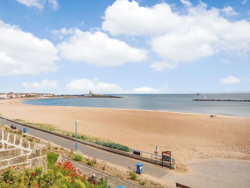 3 bedroom accommodation in Newbiggin-by-the-sea, near Morpeth