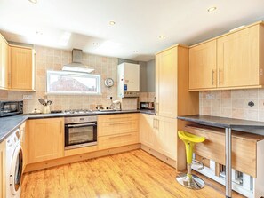 Private kitchen - 3 bedroom accommodation in Newbiggin-by-the-sea, near Morpeth (Newbiggin-by-the-sea, near Morpeth)