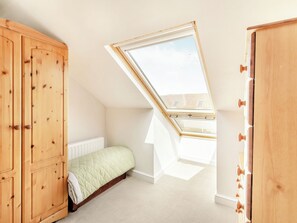 3 Schlafzimmer, kostenloses WLAN, Bettwäsche