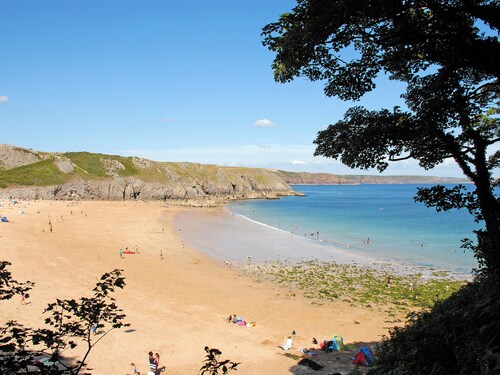 3 Schlafzimmer Unterkunft in Bosherston