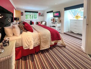 2 bedrooms, free WiFi, bed sheets - 2 bedroom accommodation in Wick, near Littlehampton (Wick, near Littlehampton)