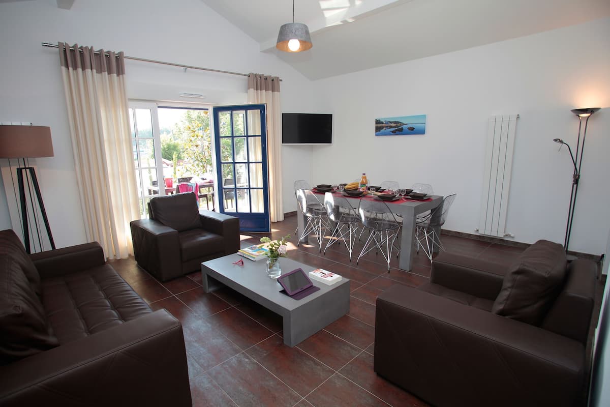 Villa, 4 Bedrooms | 4 bedrooms, free WiFi, bed sheets